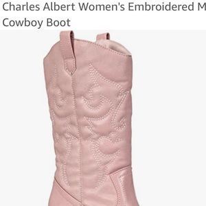 Women’s Charles Albert Embroidered Cowboy Boots 9